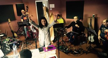 Katka Knechtová sa chystá na turné, maká v skúšobni s malým orchestrom!