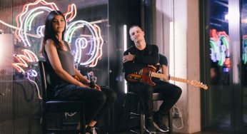 CARMEL PARADISE sa presťahovala na Slovensko a pripravuje kopec noviniek Štartuje novou live verziou svojho posledného singla Selfish