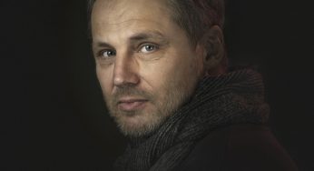 ANDREJ ŠEBAN VYDÁVA SVOJU EXPERIMENTÁLNU TVORBU NA TROJALBUME TRIPLET