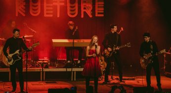 Belgický Hooverphonic vystúpi na Slovensku s novou speváčkou a novým albumom!