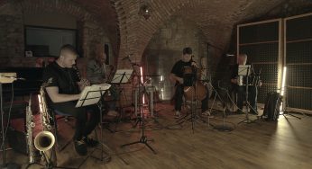 Album 10 Simple Melodies klarinetistu Branislava Dugoviča zaznel v unikátnom online koncerte