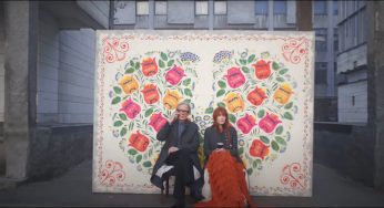 Florence and the Machine venovali skladbu Free duchu, kreativite a vytrvalosti ukrajinského ľudu