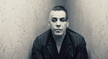 Spevák skupiny Rammstein Till Lindemann vystúpi v závere tohto roka sólovo v Bratislave