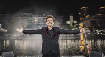 Filip Jančík odohral koncert uprostred Dunaja. Pozrite si pôsobivé video z jeho vystúpenia