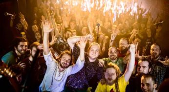 Koncertná mapa Slovenska (17. 4. – 23. 4. 2025): Na Zelený štvrtok Akustika v Stromoradí, elektronika v Šafku, Para v Revúcej